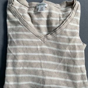 Bundle of 3 long sleeve maternity tops